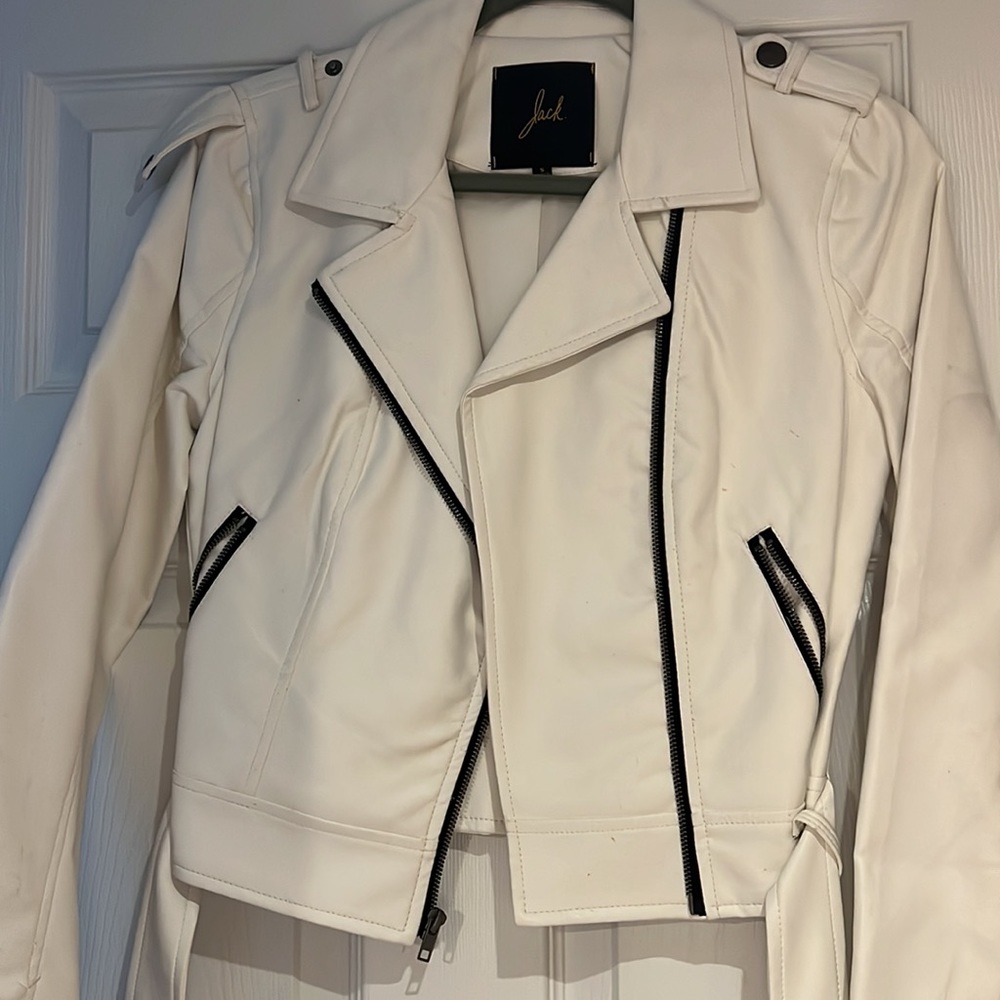 White Leather Jacket. Size Small - image 3